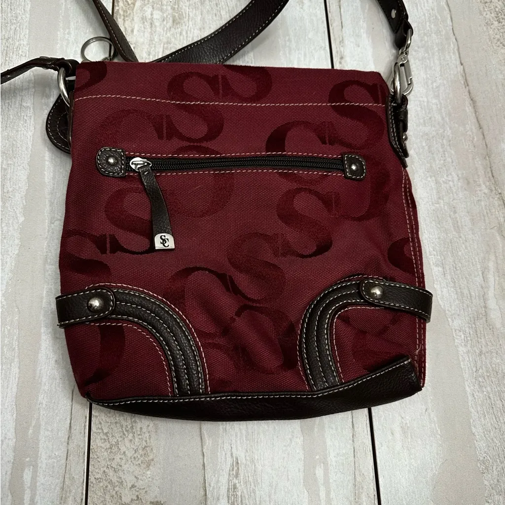 Elegant Sarah Caperelli Burgundy Crossbody Bag Dark Brown Trim Silver Hardware Red - Image 13