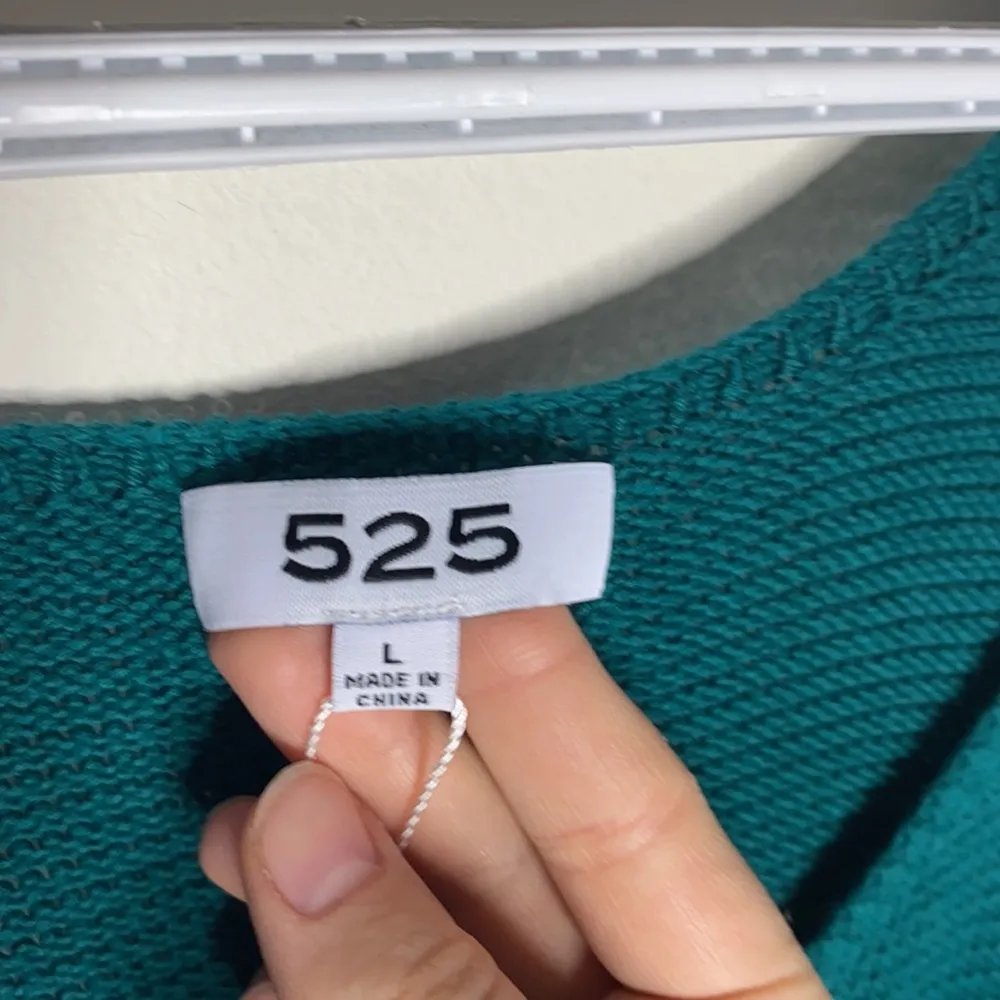 525 America deep teal ruffle front sweater tank size L - Image 7