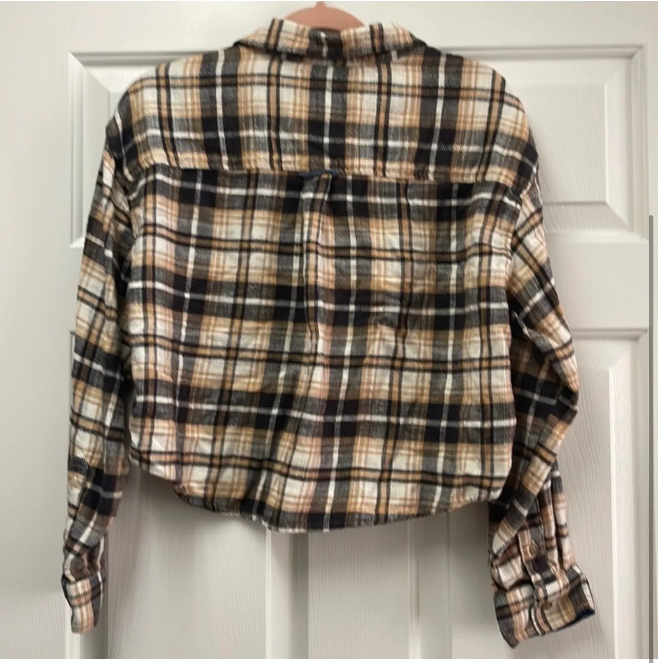 American Eagle cropped flannel - Image 2