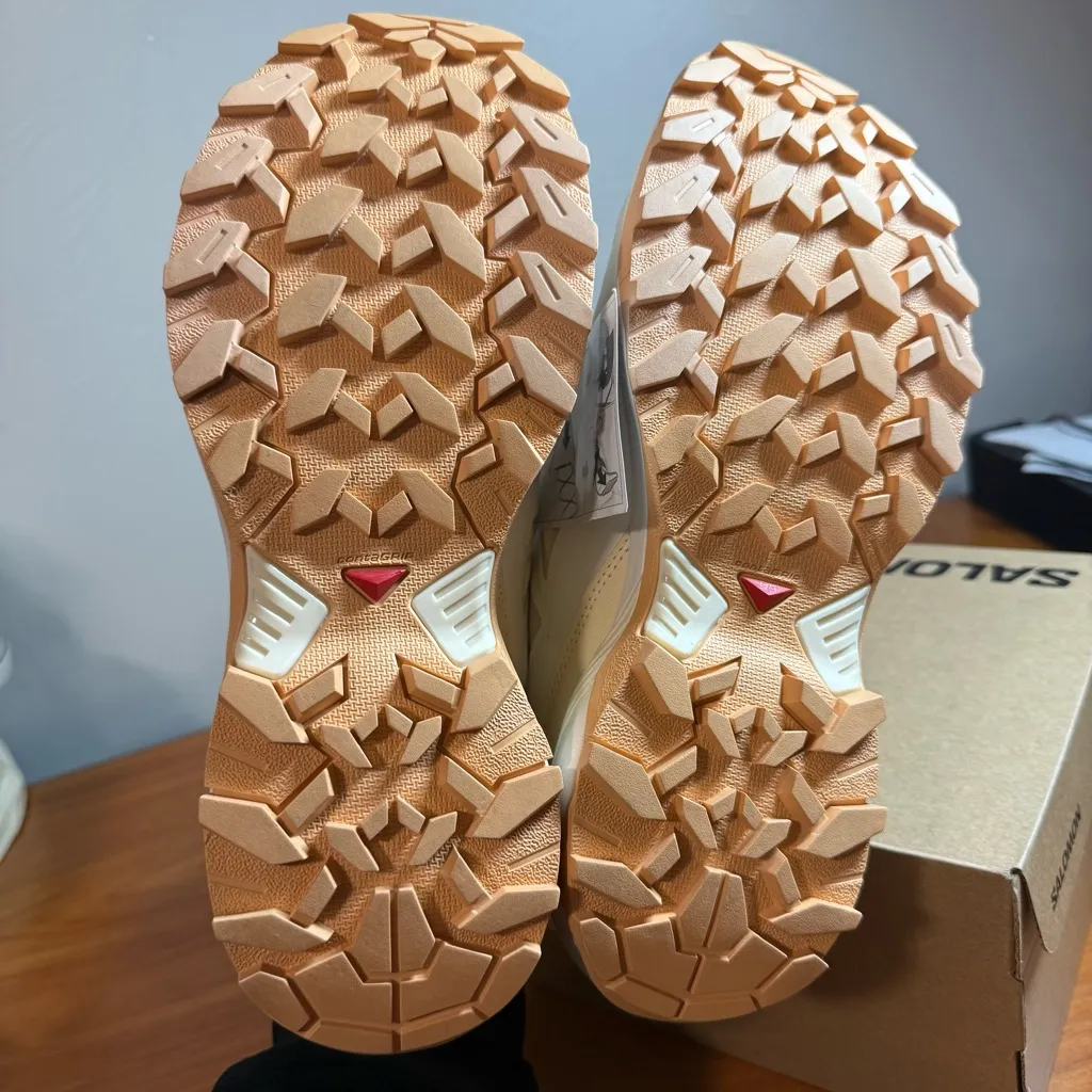 NIB Salomon X Ultra 360 Edge Women's Hiking Shoes Bungee Cord Lace Peach 11 - Image 5