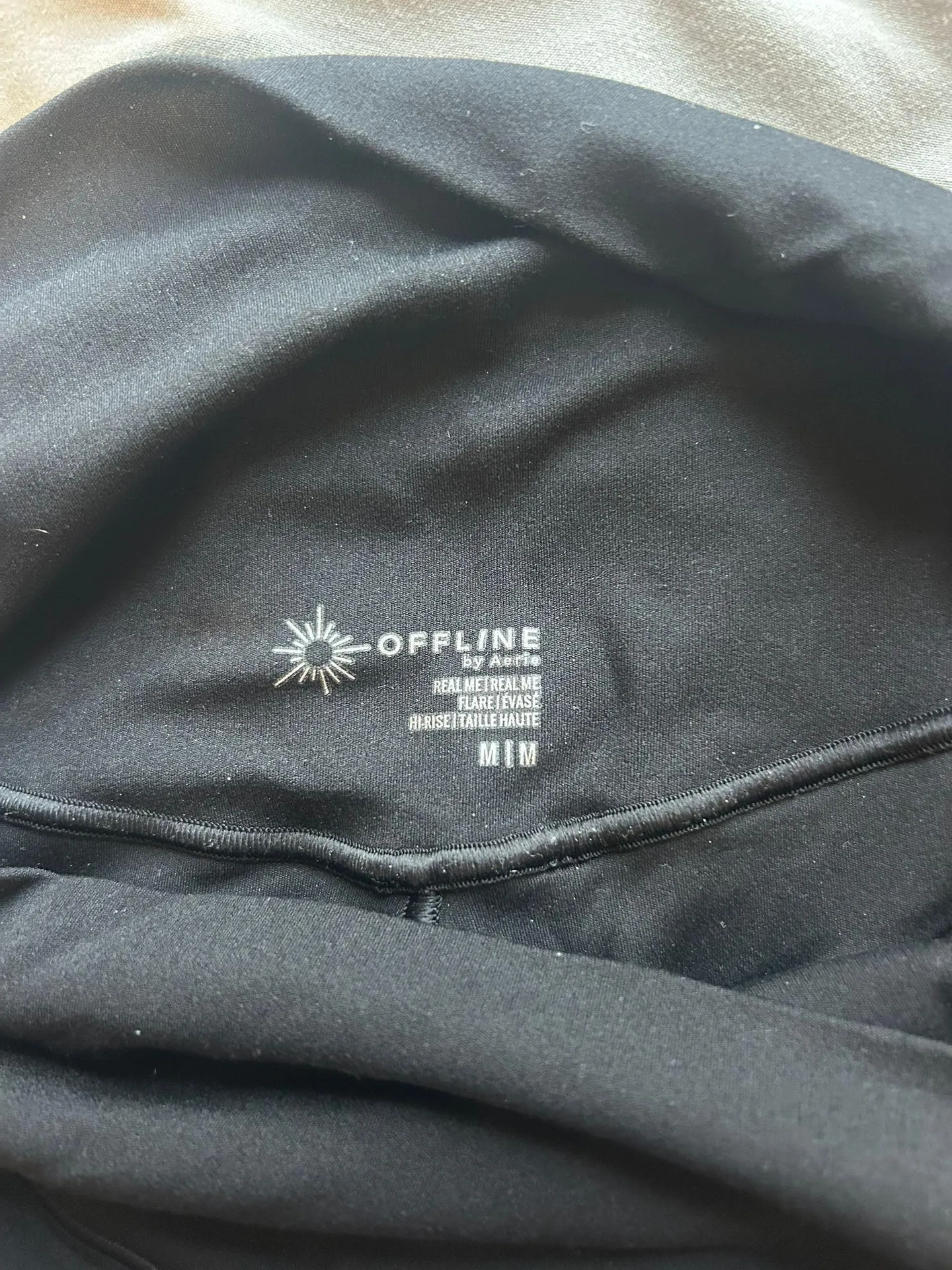 Crossover Flare Leggings - Image 5