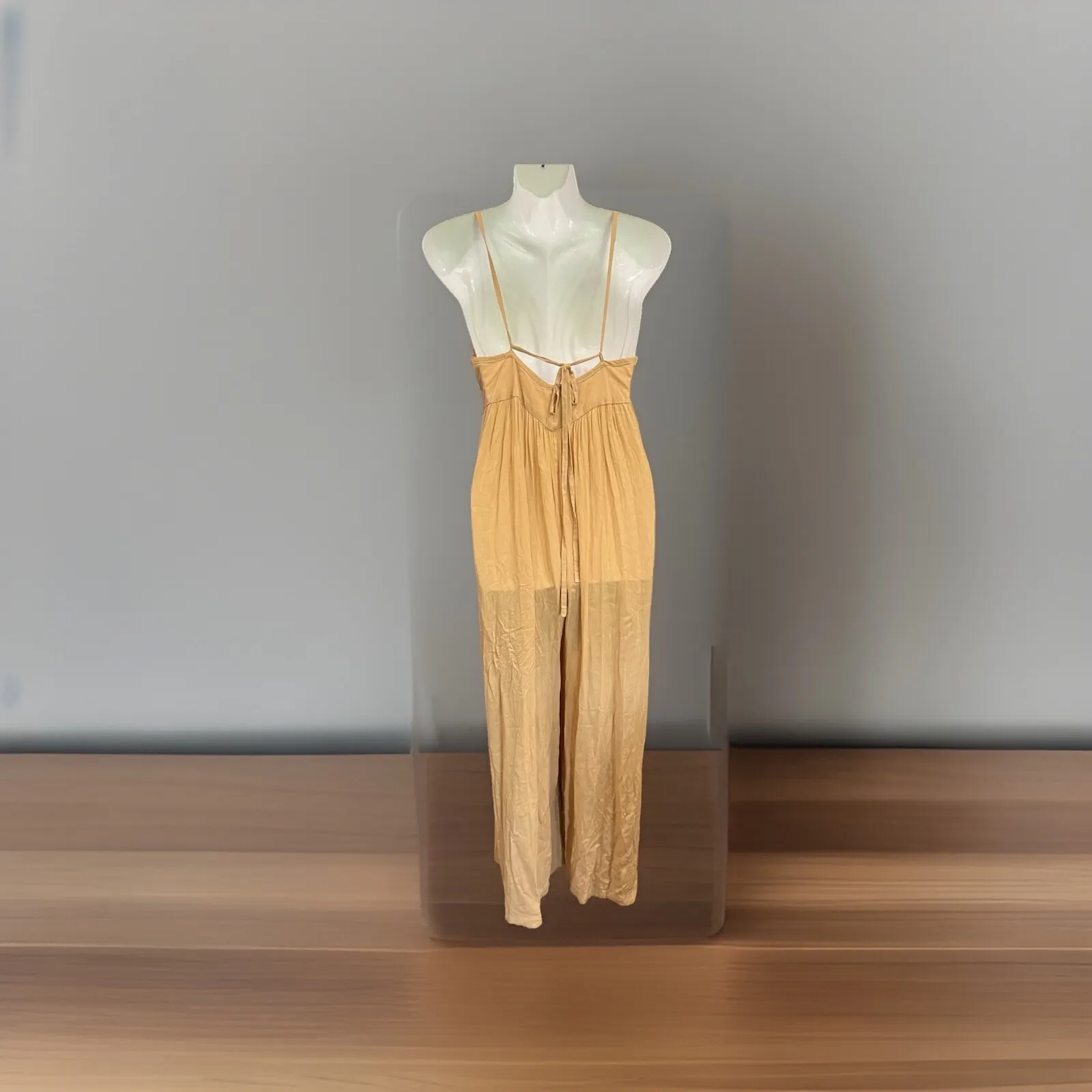 NWT Indah Size XSmall - Scarlet Palazzo Jumpsuit Mole Halter Neck Flared Leg - Image 5