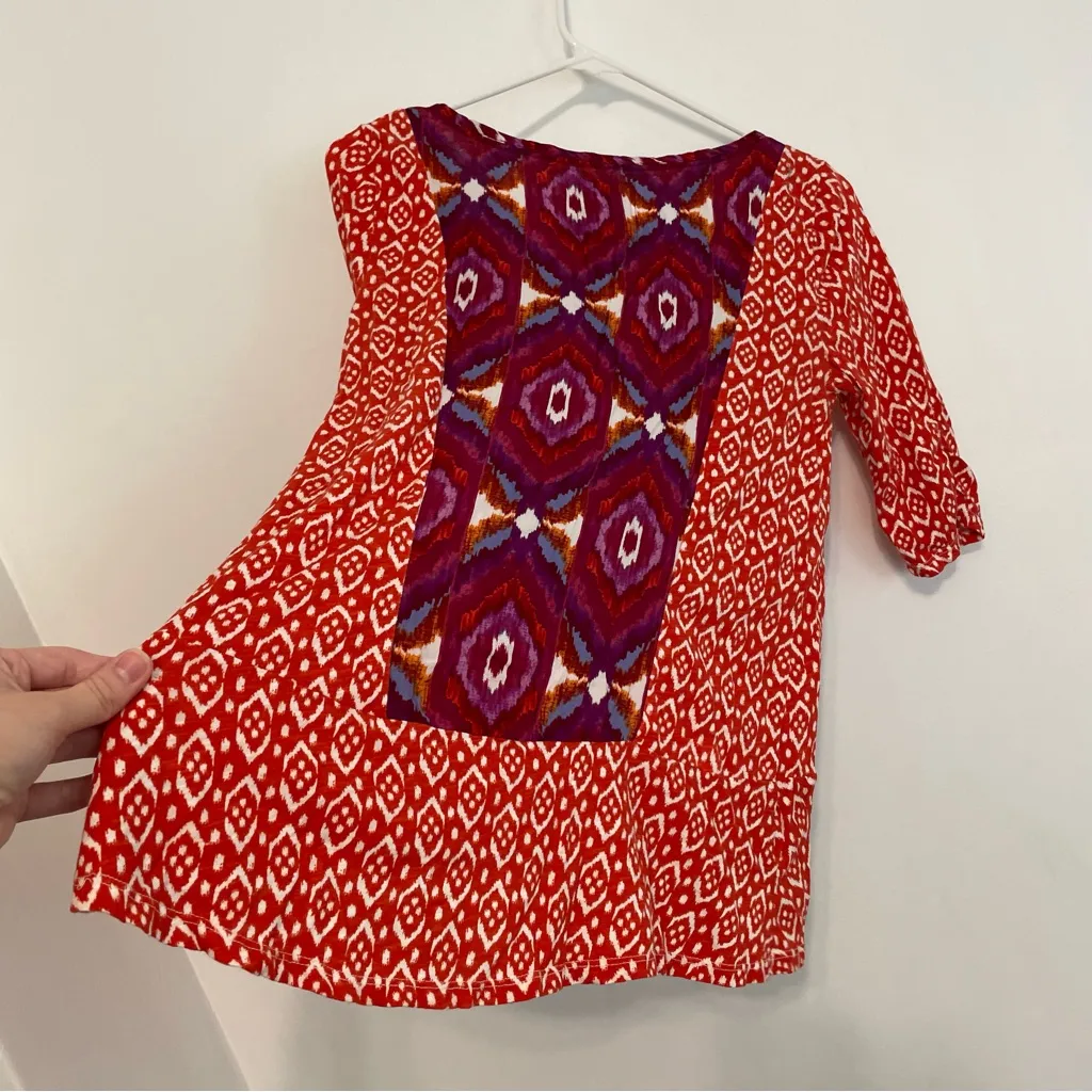 ANTHROPOLOGIE AKEMI KIN Ikat Split Neck Top Orange / Red Aztec Embroidered Boho - Image 14