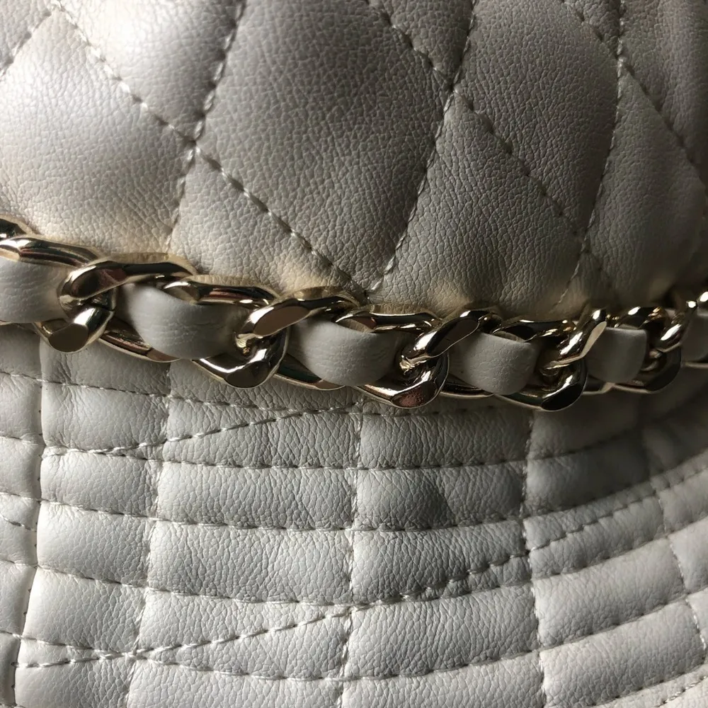 Madden NYC Faux Leather Bucket Hat Toasted Almond One Size Gold Chain Detail - Image 8