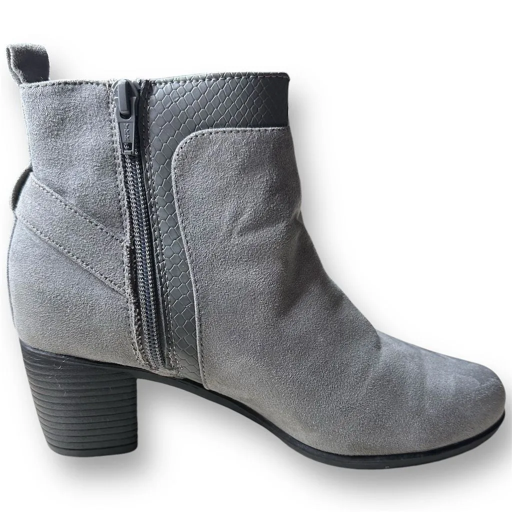 Croft &‎ Barrow with Ortholite Ecco Women's Gray Ankle Faux Suede Booties Sz 6 M - Image 7