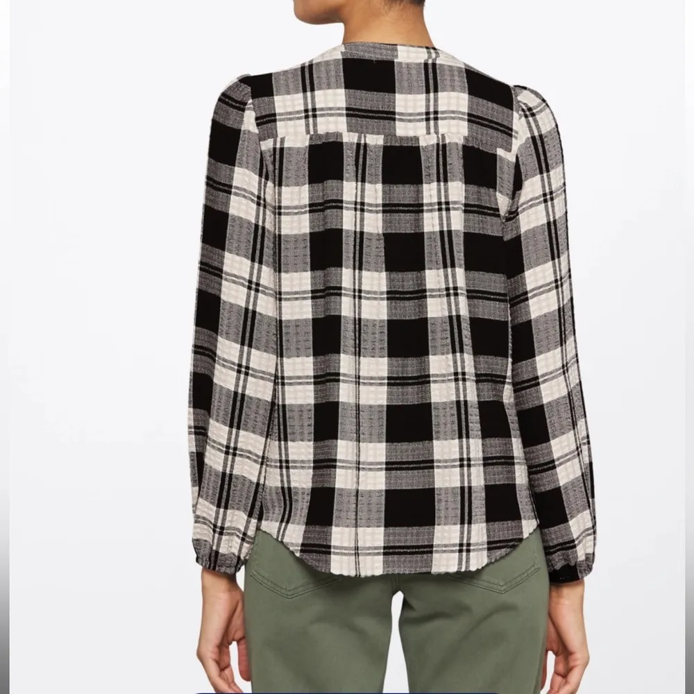 New MASON & BELLE
Aila Plaid Split‎ Neck Top - Image 2