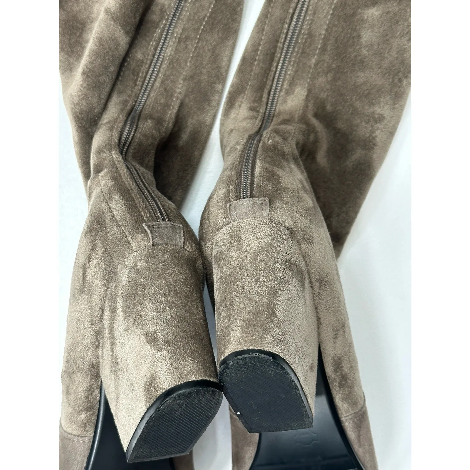 Women's Knee High Boots, Vero Cuoio, Stretch Taupe Mole Skin Sz: 7.5 M (b48) - Image 3