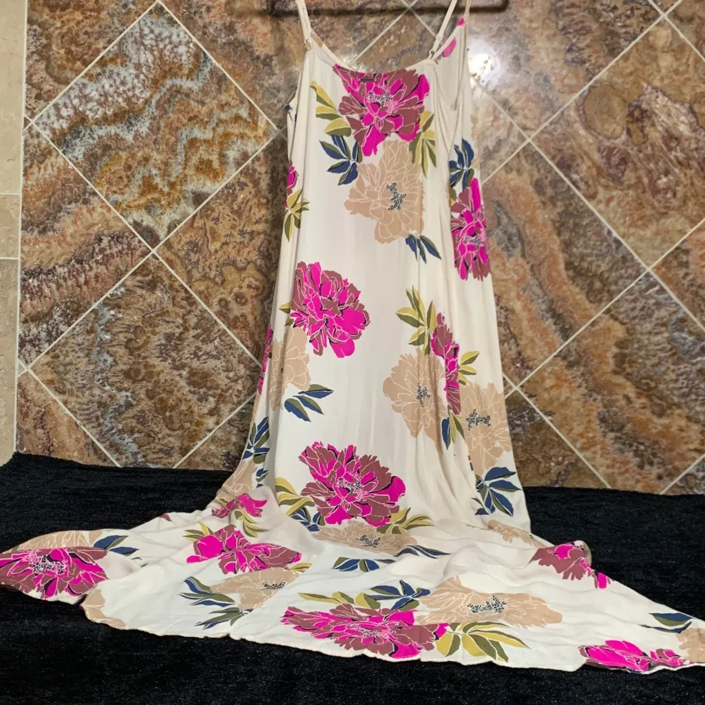 Women’s Billabong’s Kick It Up Floral-Print Dress Medium - Image 8