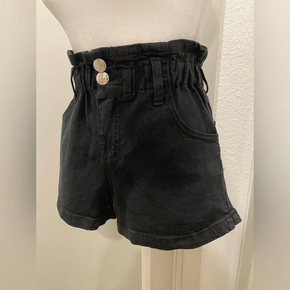 Target  Black Stretchy Denim Elastic Waistband Paper Bag Shorts - XS - Image 9