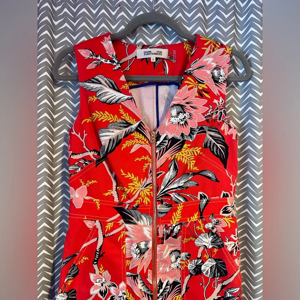 Diane von Furstenberg | Floral Zip Front Stretch Avalon Poppy Dress, sz 6 - Image 4