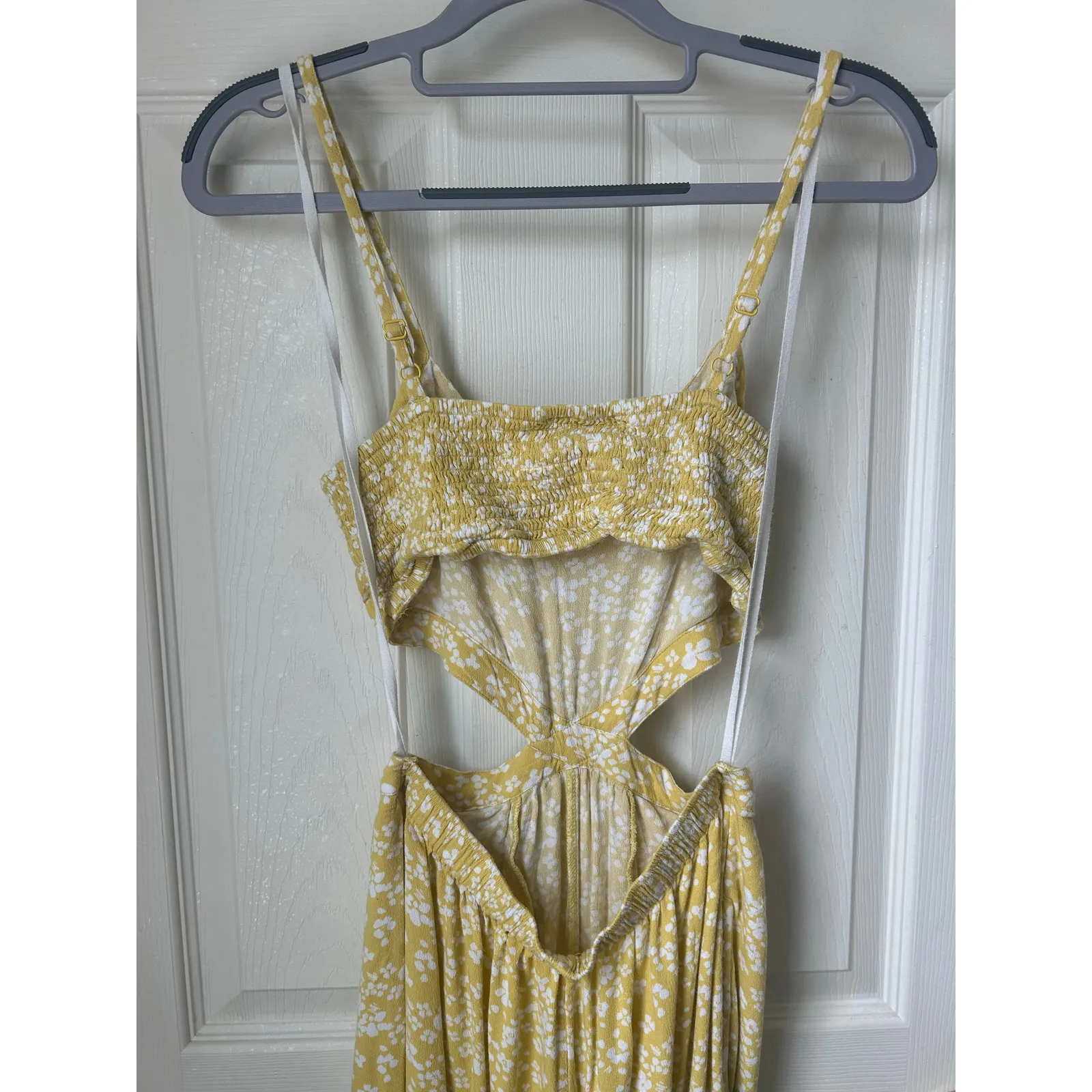Aerie Yellow Floral Cut Out Jumpsuit - Small - Image 6