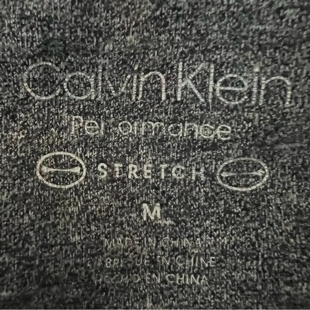 Calvin Klein Performance Gray Logo Athletic Stretch Capri Leggings Size Medium - Image 8