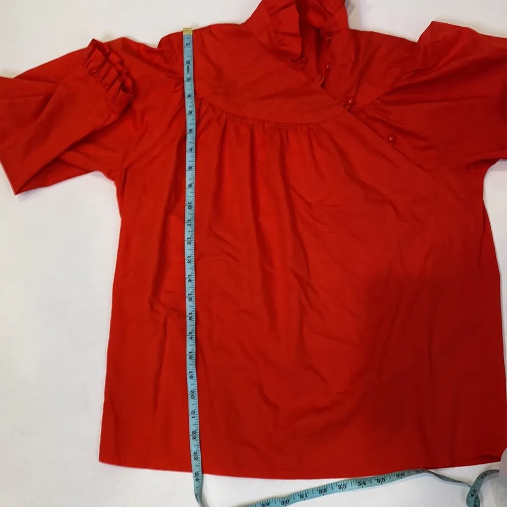Women’s Red High Collar Asymmetrical Button Front Vintage Cottagecore Top Sz Lg - Image 9
