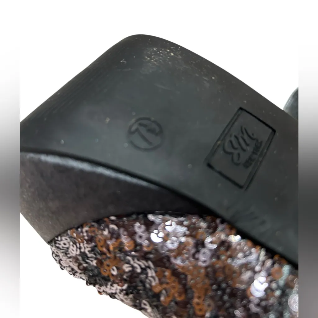 NIB/NWT SM New York Women's Sequin Black and Silver Stiletto Heels Size 7 - Image 5