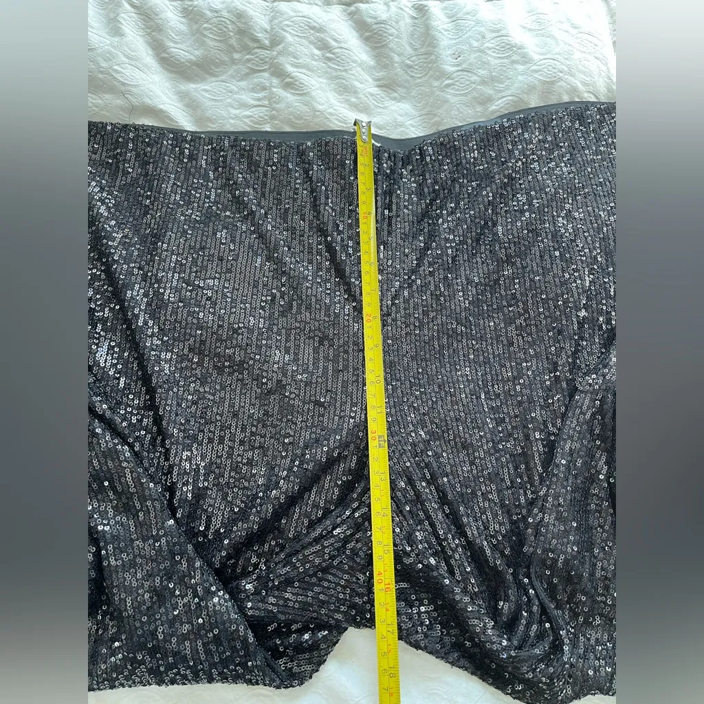 NWT: glamorous Black Sequin Women's Pants size 4XL - Image 5