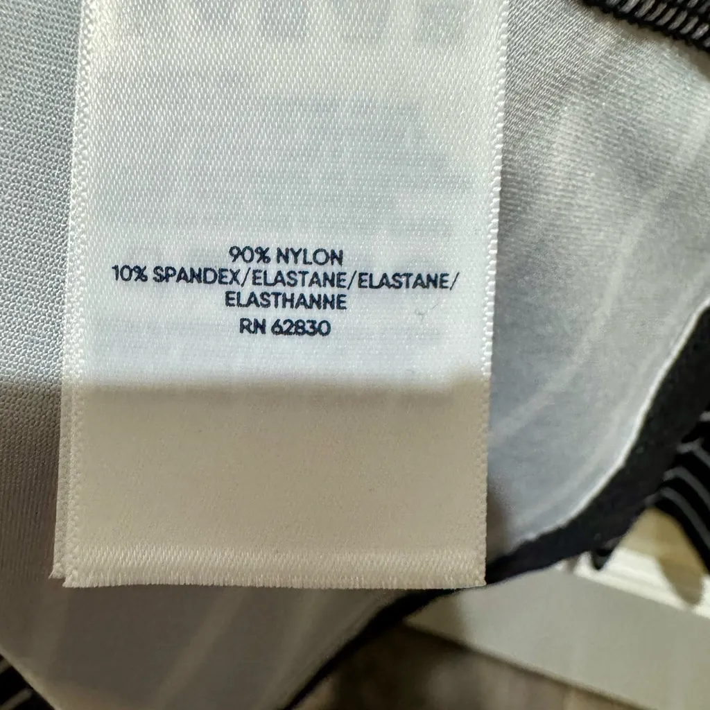 Lands’ End Black & White Stripe 3/4 Sleeve Top M | Half Button Front Stretch Size M - Image 8