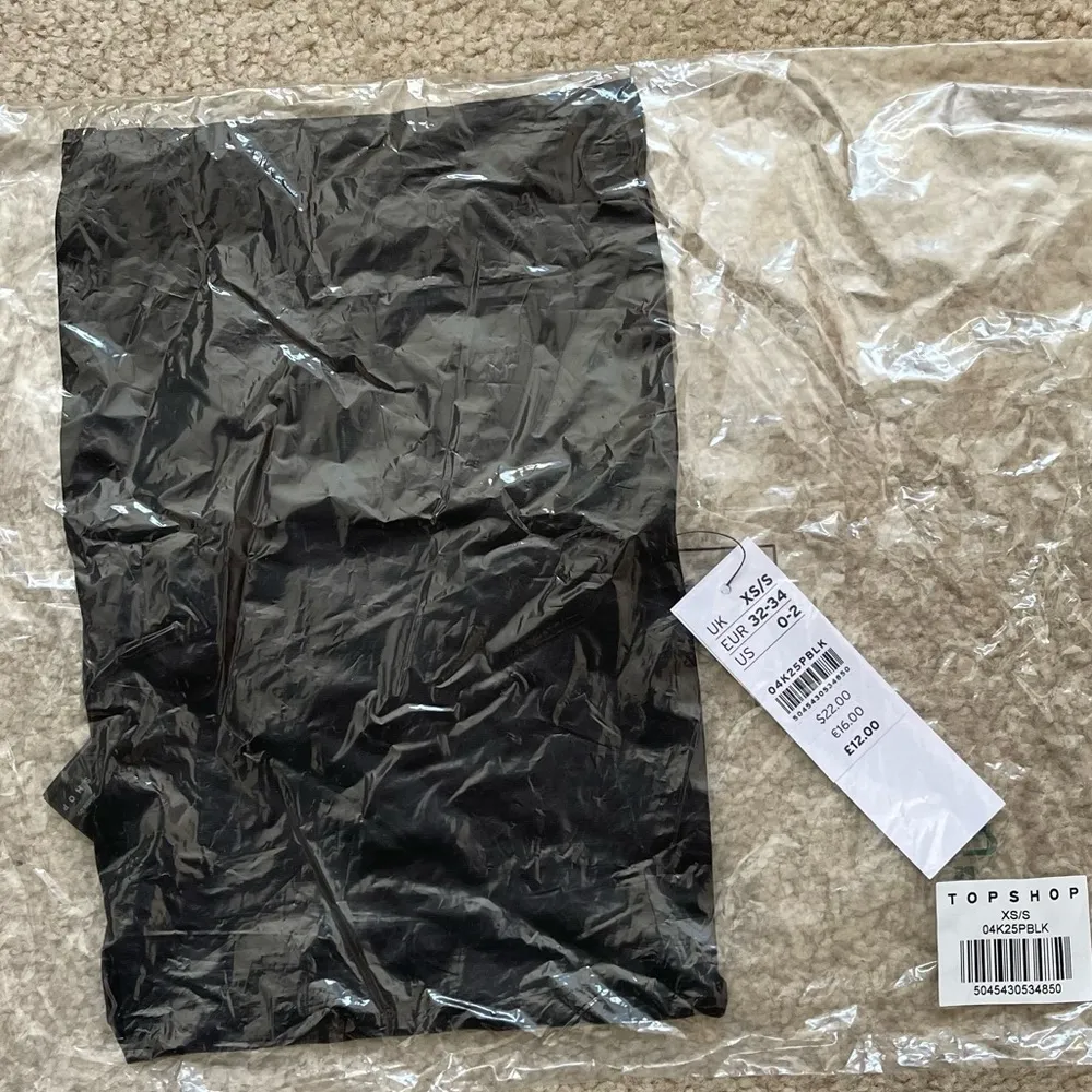 NWT Topshop Faux Leather Crop Top - Image 3