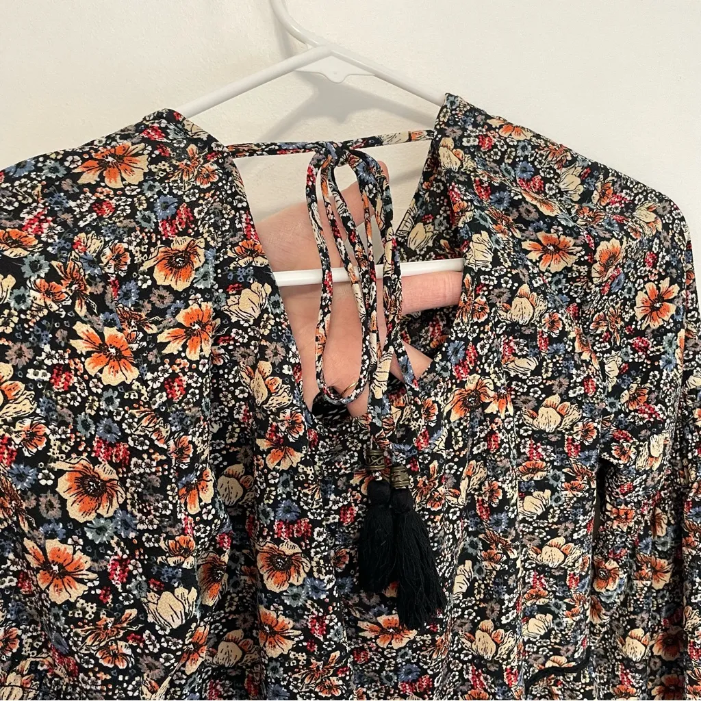 KNOX ROSE Smocked Floral Tie Back Top Black Etc Boho Long Sleeve Peasant Blouse - Image 15