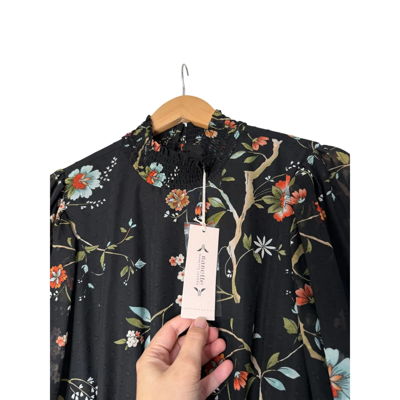 NANETTE NANETTE LEPORE Dress Size 8 Floral High Low Midi in Black Smocked Waist - Image 7