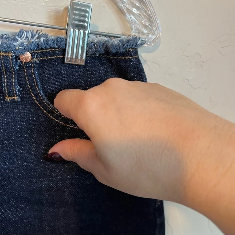 Just USA Y2K No Waist Raw Hem Denim Shorts - Image 3