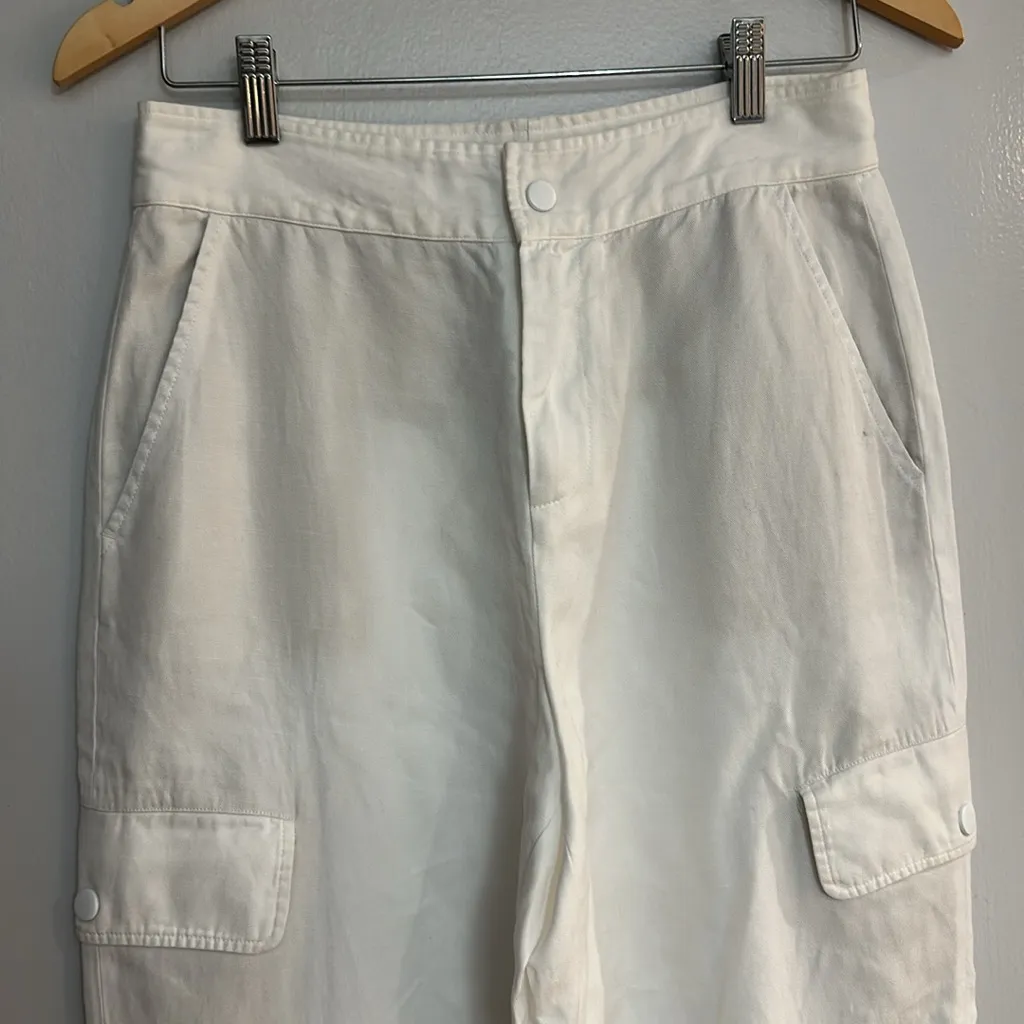 MOVING SALE Alice and Olivia Wide Leg White Linen Cargo Pants - Image 8