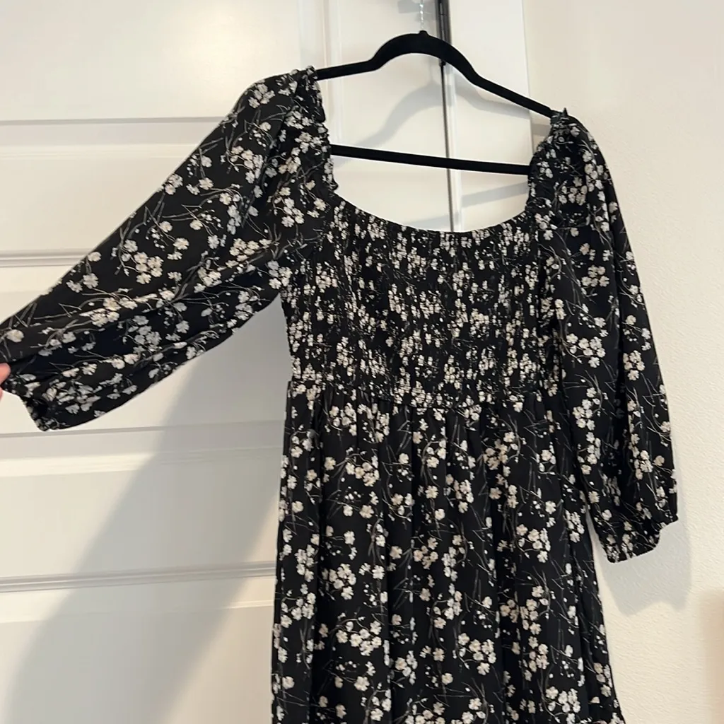 Floral Black and White Dress Size M - Image 2