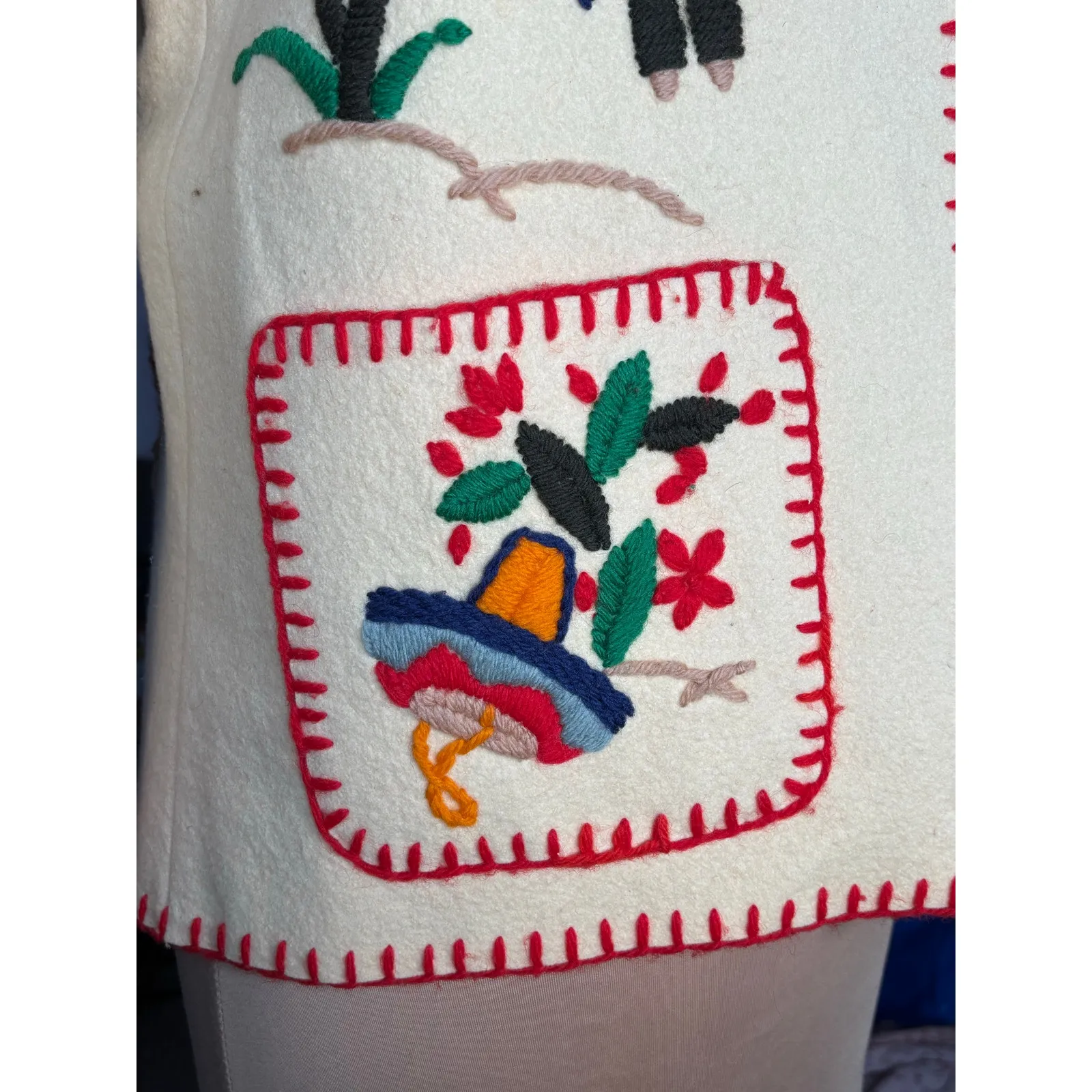 Vintage Hand Embroidered Folk Art Wool Tourist Jacket Mexican Scene Colorful Red Size M - Image 11
