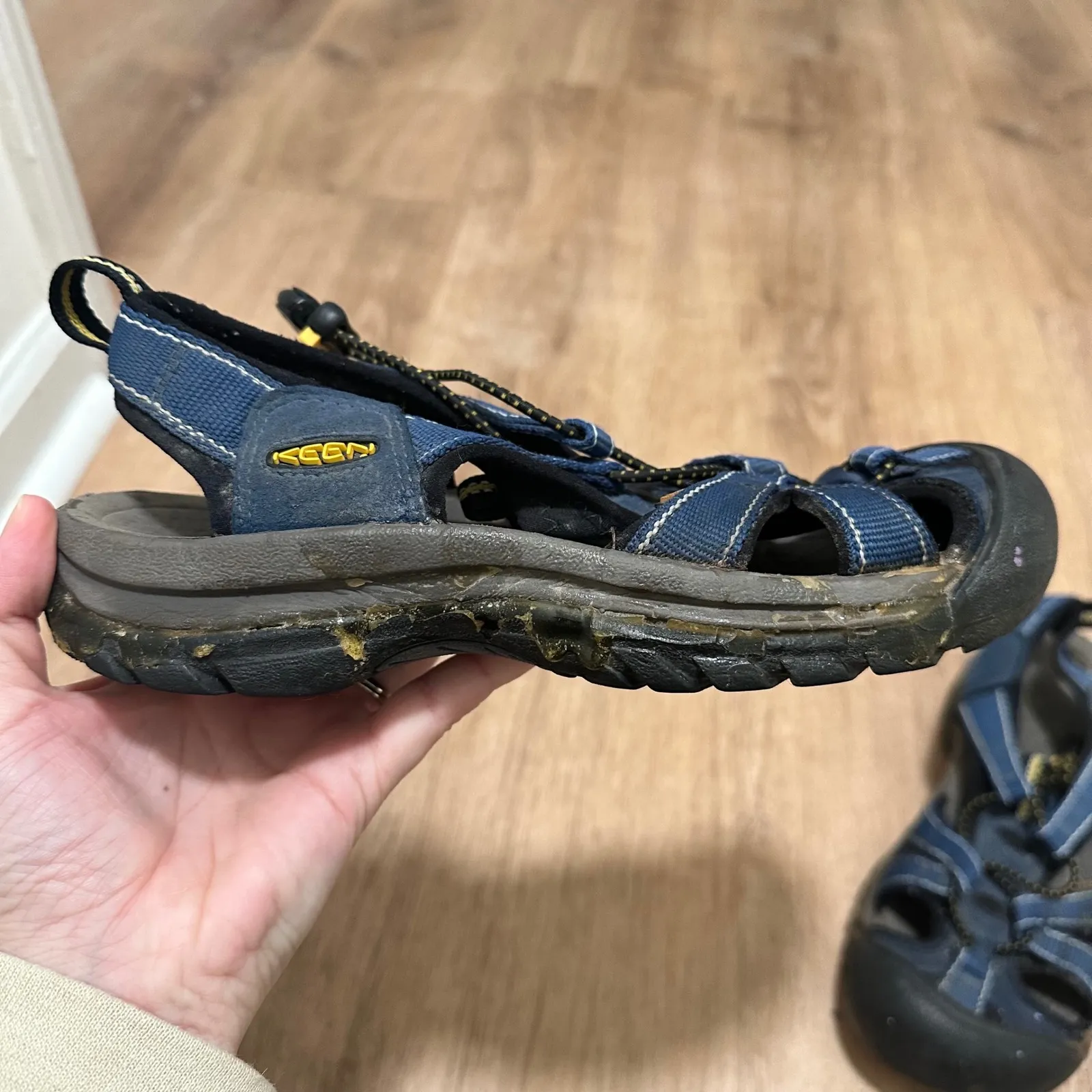 KEEN | Women's Blue Yellow Athletic Travel Outdoor Water Sandals, 6 - Image 2