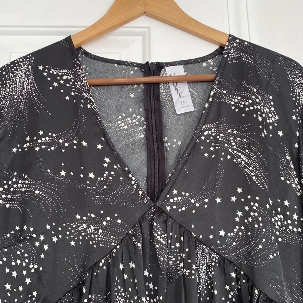 ASOS carried brand Violet Romance starry black maternity dress. Size undefined - Image 3