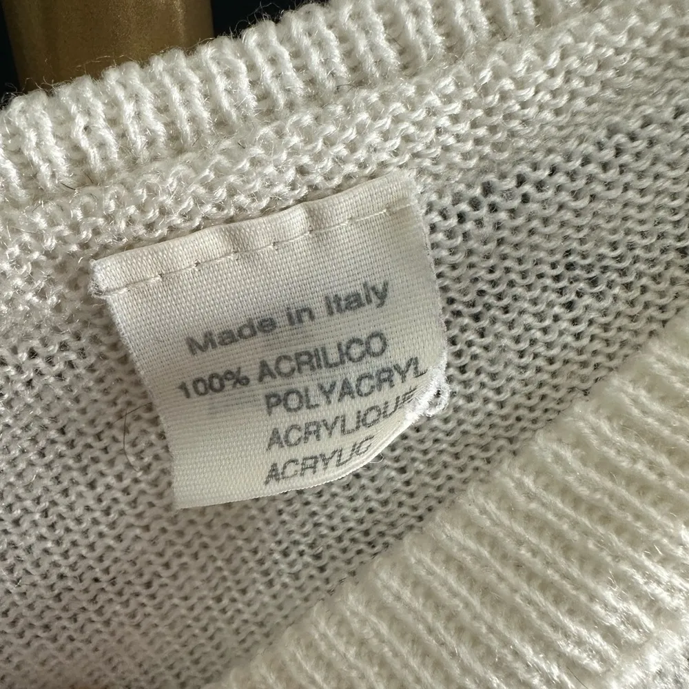 Vintage 80’s or 90’s Made in Italy Sweater Flower Bead Appliqué Accent Small White - Image 3