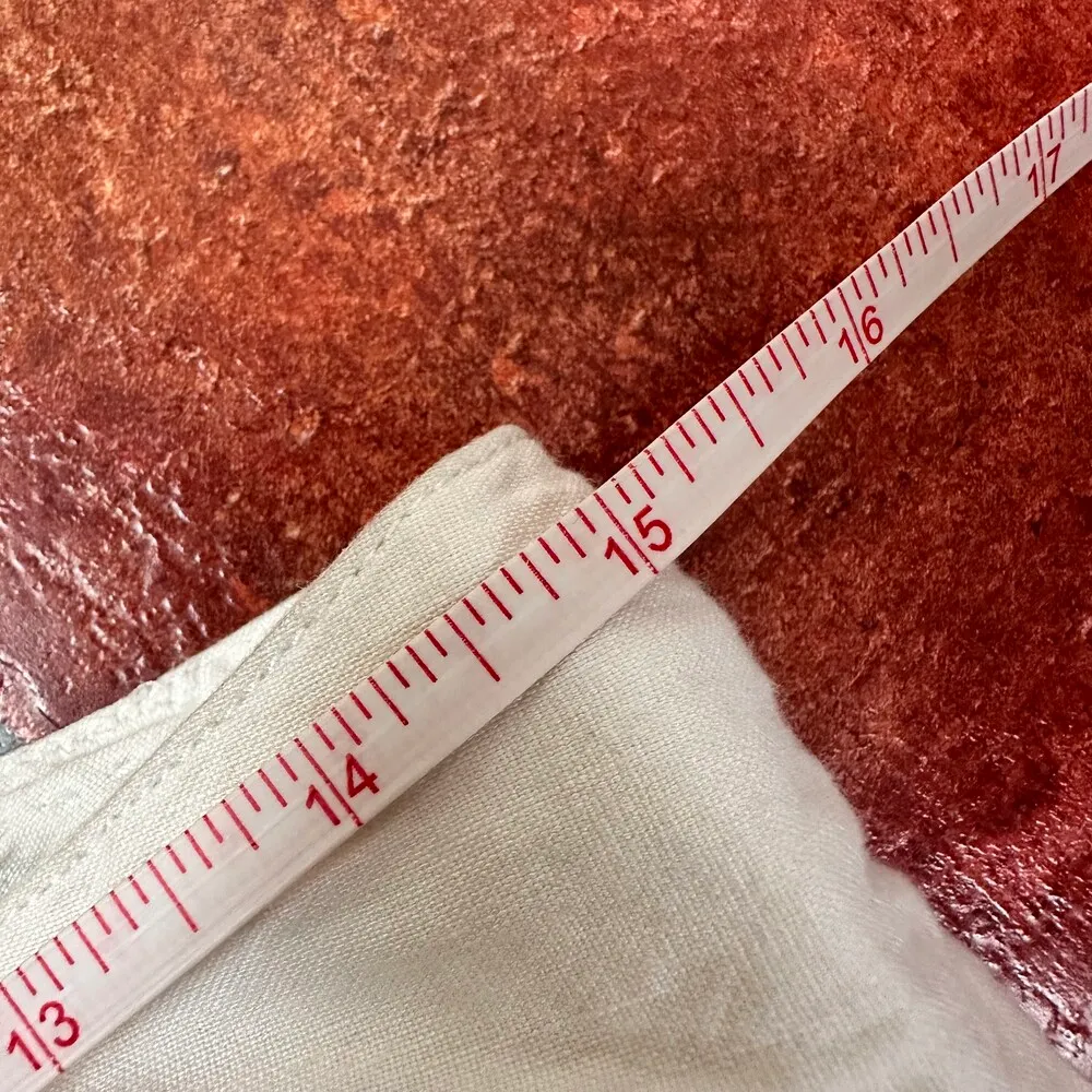 Alice + Olivia Linen Cargo Shorts Size 6 - Image 4