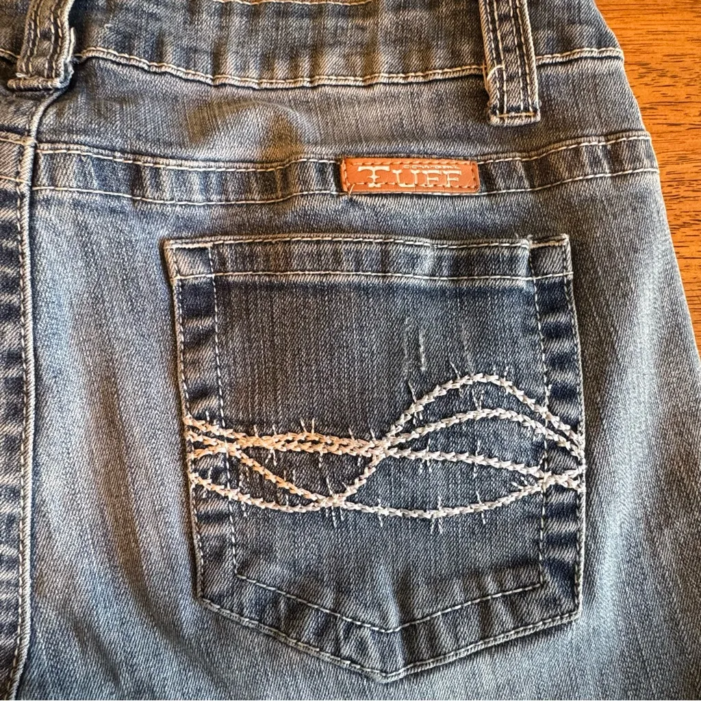 Cowgirl Tuff Co Women’s Size 32X32 Distressed Blue Jeans - Image 3