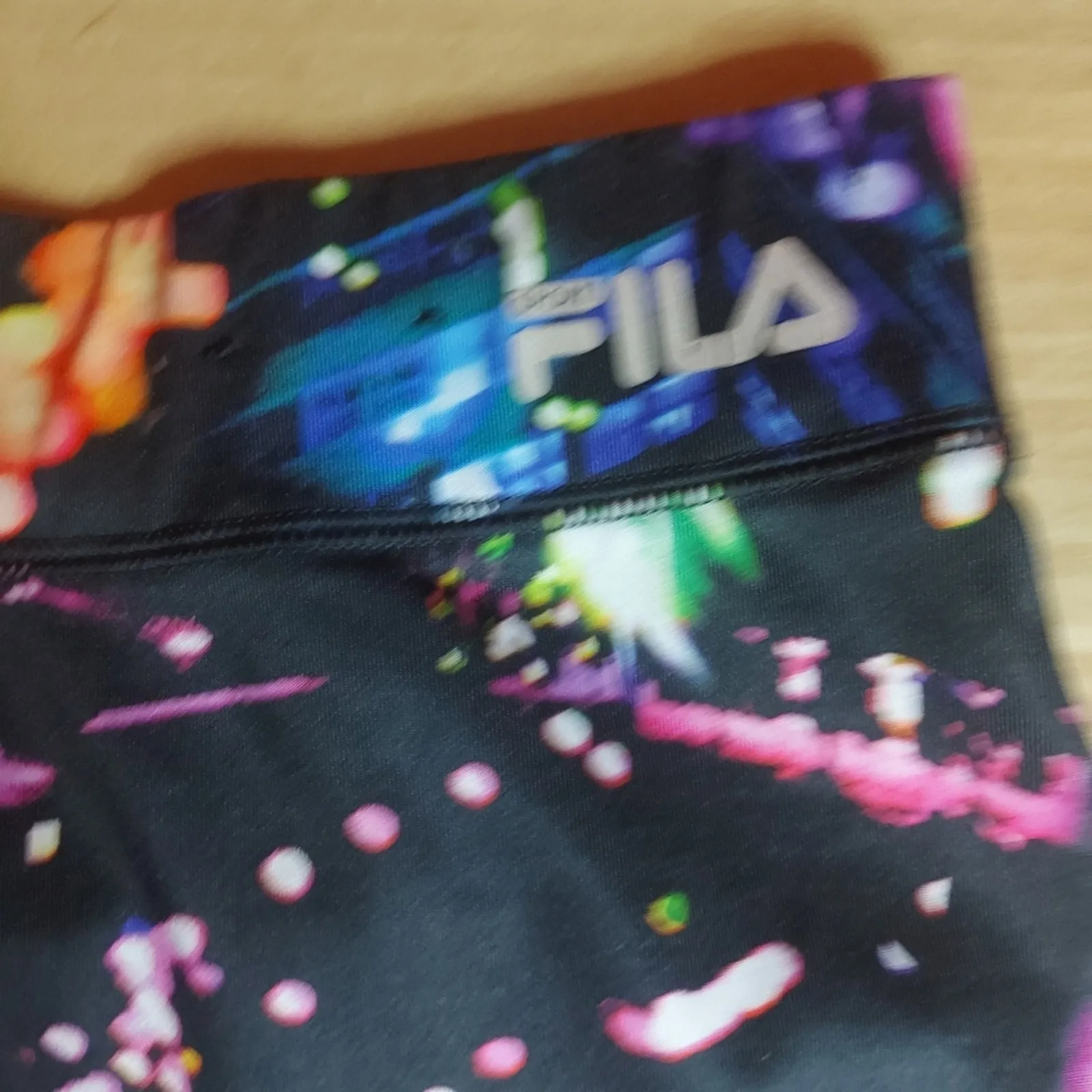 FILA Sport Performance City Lights Multi-color Mesh Capri Leggings S Activewear - Image 7