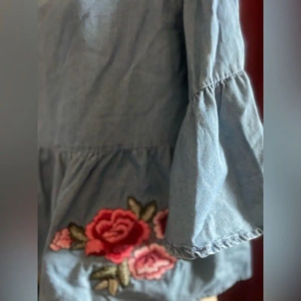 ANA A New Approach Denim Cotton Off Shoulder Floral Embroidered Top, Size medium - Image 5