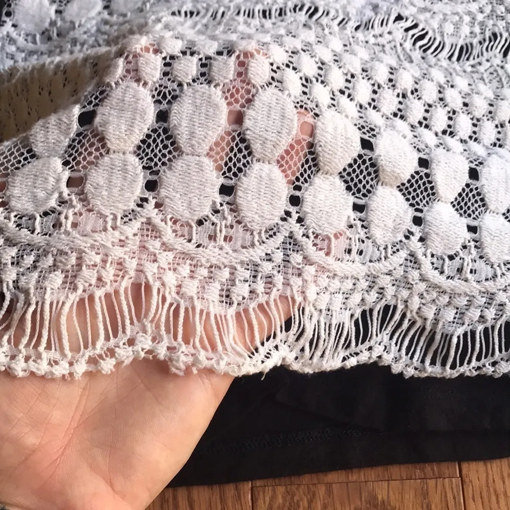 Signature Studio crochet overlay black tank - Image 5