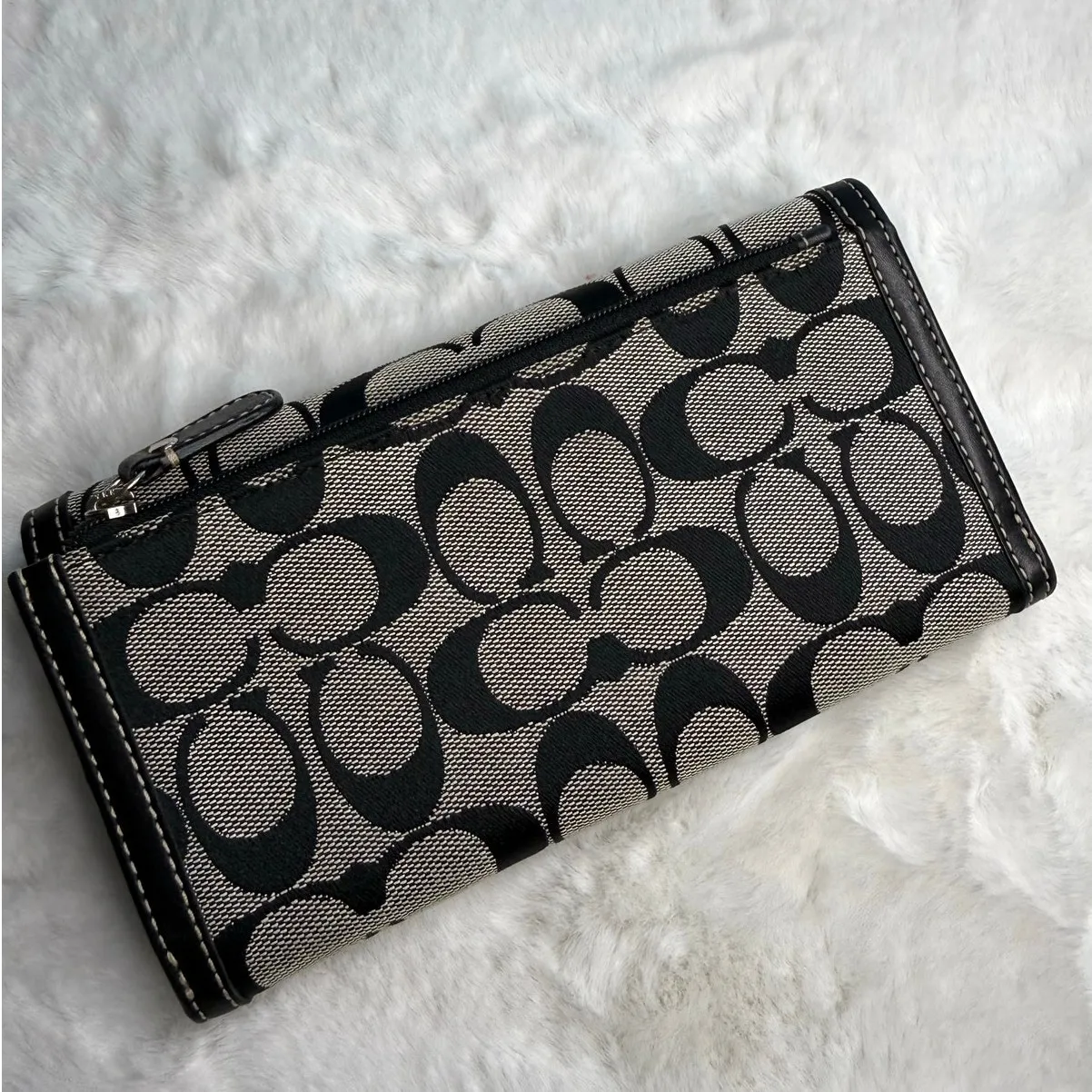 COACH Black Signature Canvas Wallet - Image 2
