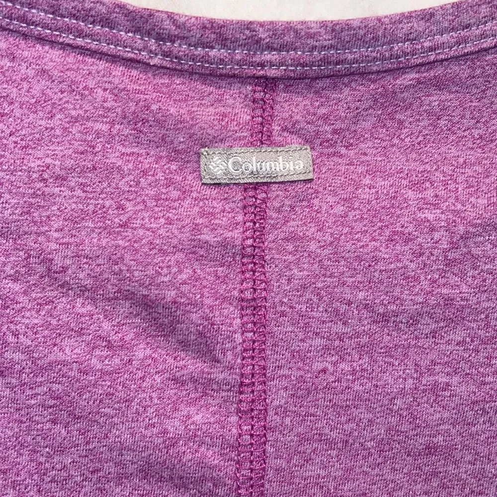 Columbia willow beach tank top S Violet lightweight logo loose fit Omni wick - Image 4
