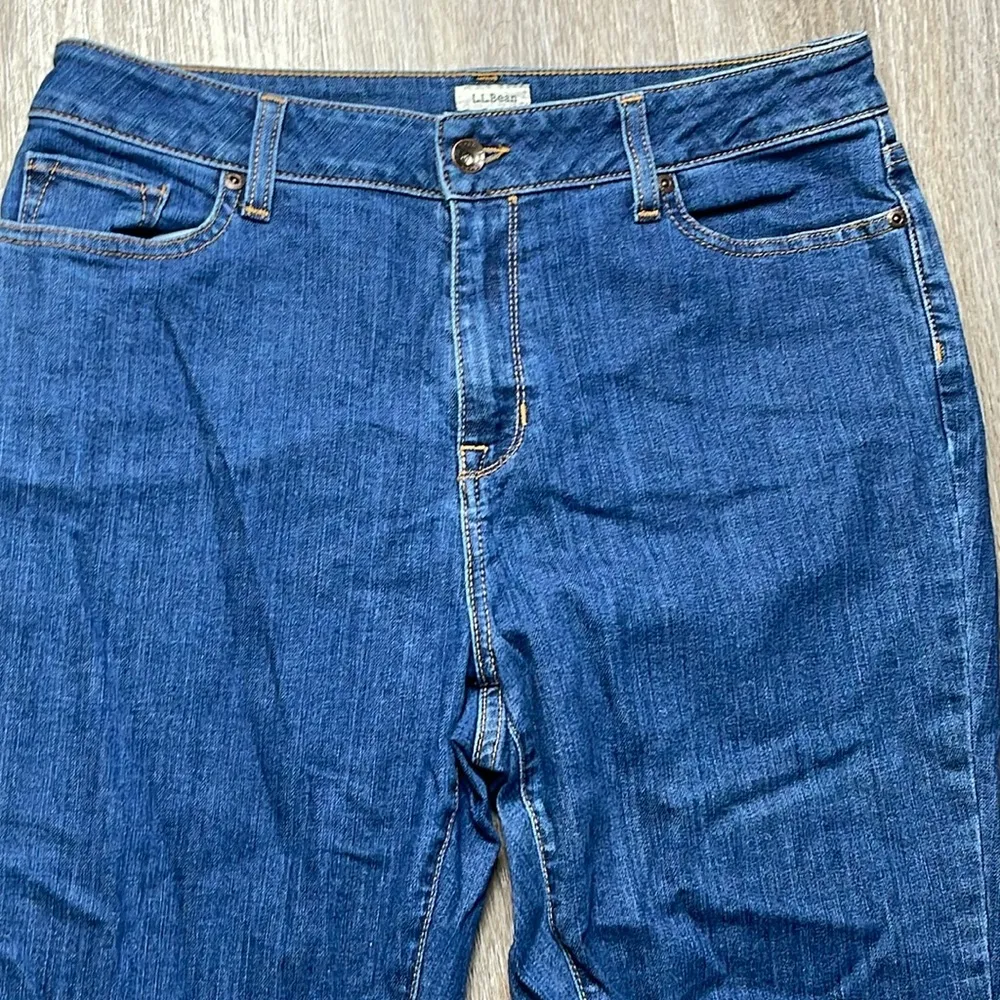 L.L Bean Classic Fit Jeans Size 12 Petite Blue - Image 4