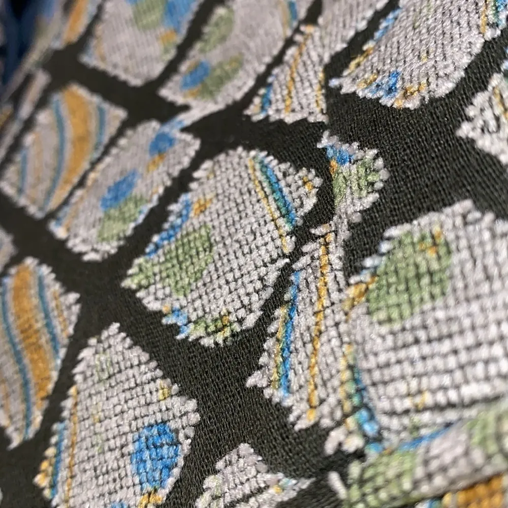 Ark & Co. small women’s blazer with shoulder pads - Image 7