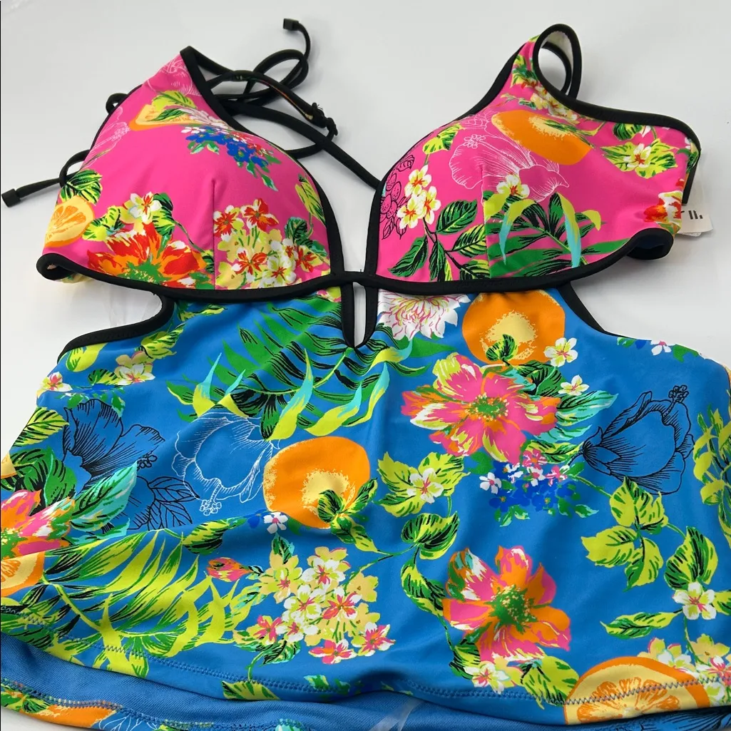 Floral Bikini Top with Black Trim - Image 15