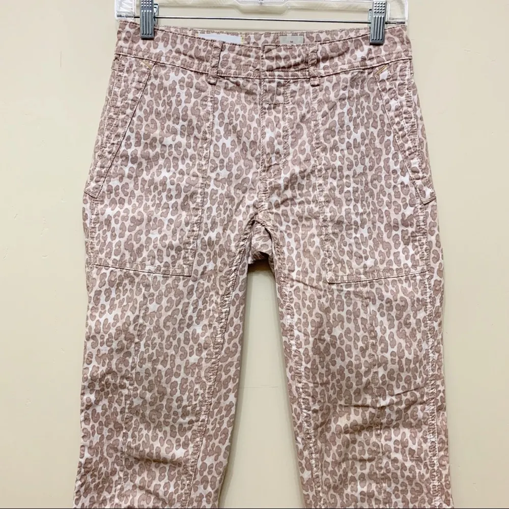 Anthropologie Wanderer Giraffe Print Pants Size 25 - Image 5