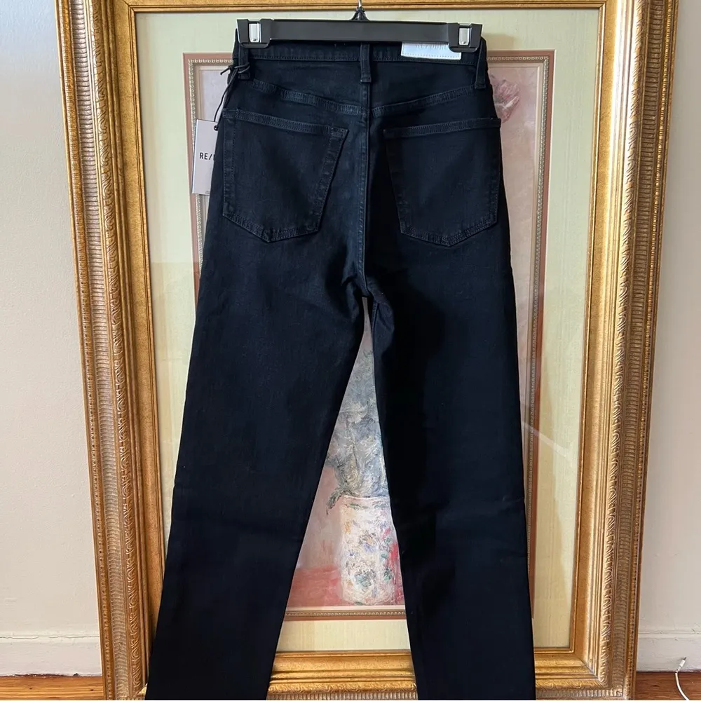 NWT re/done noir with rip 70s stove pipe high rise jeans size 26 - Image 7