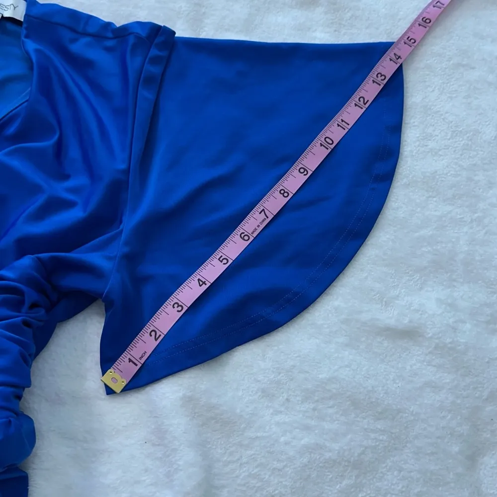 Royal Blue Satin Maxi Gown with Plunge Neckline and Dolman Sleeves Size XL - Image 4