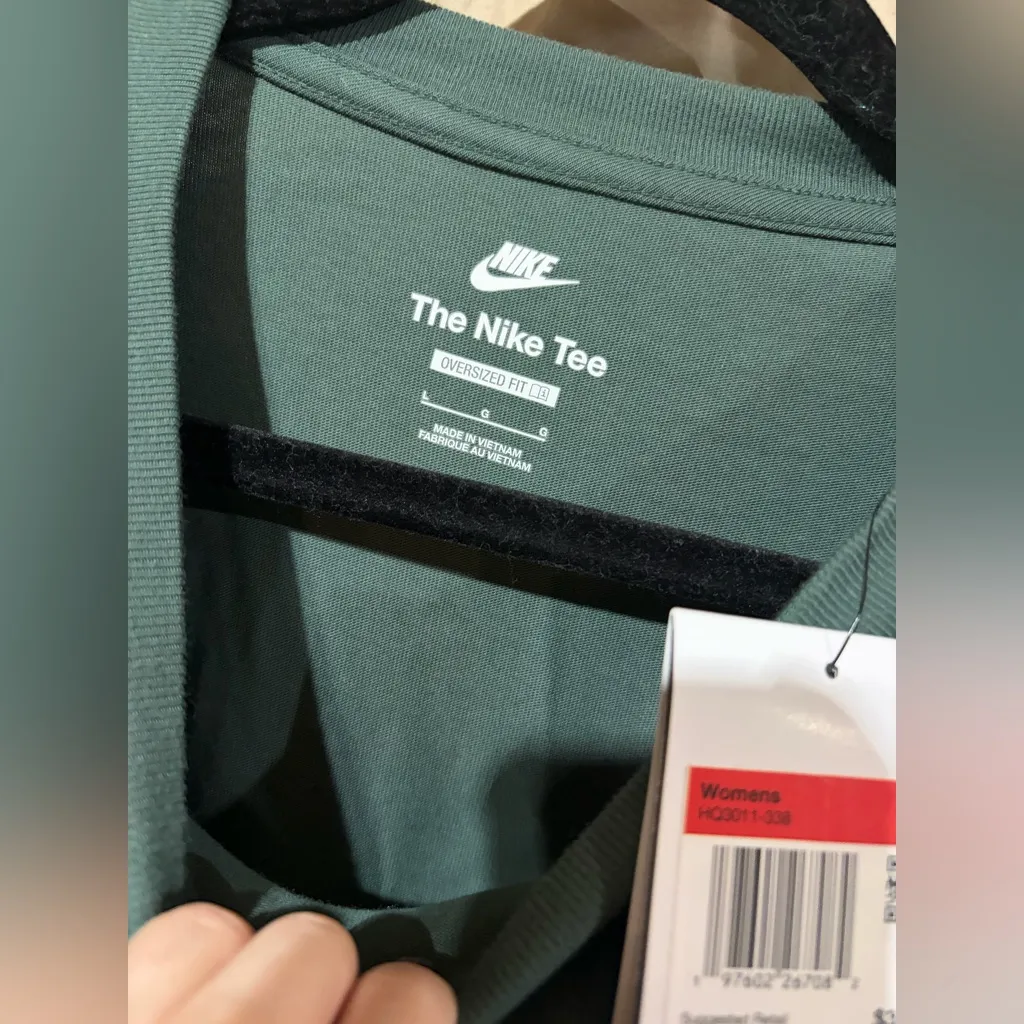 Nike T-shirt - Image 3