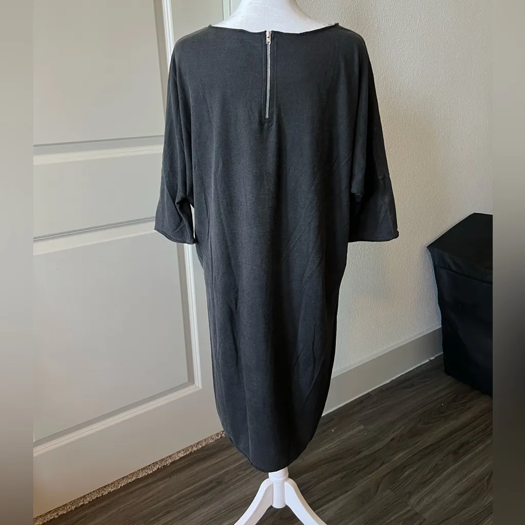 Casual Gray Oversized T-Shirt Dress - Image 5