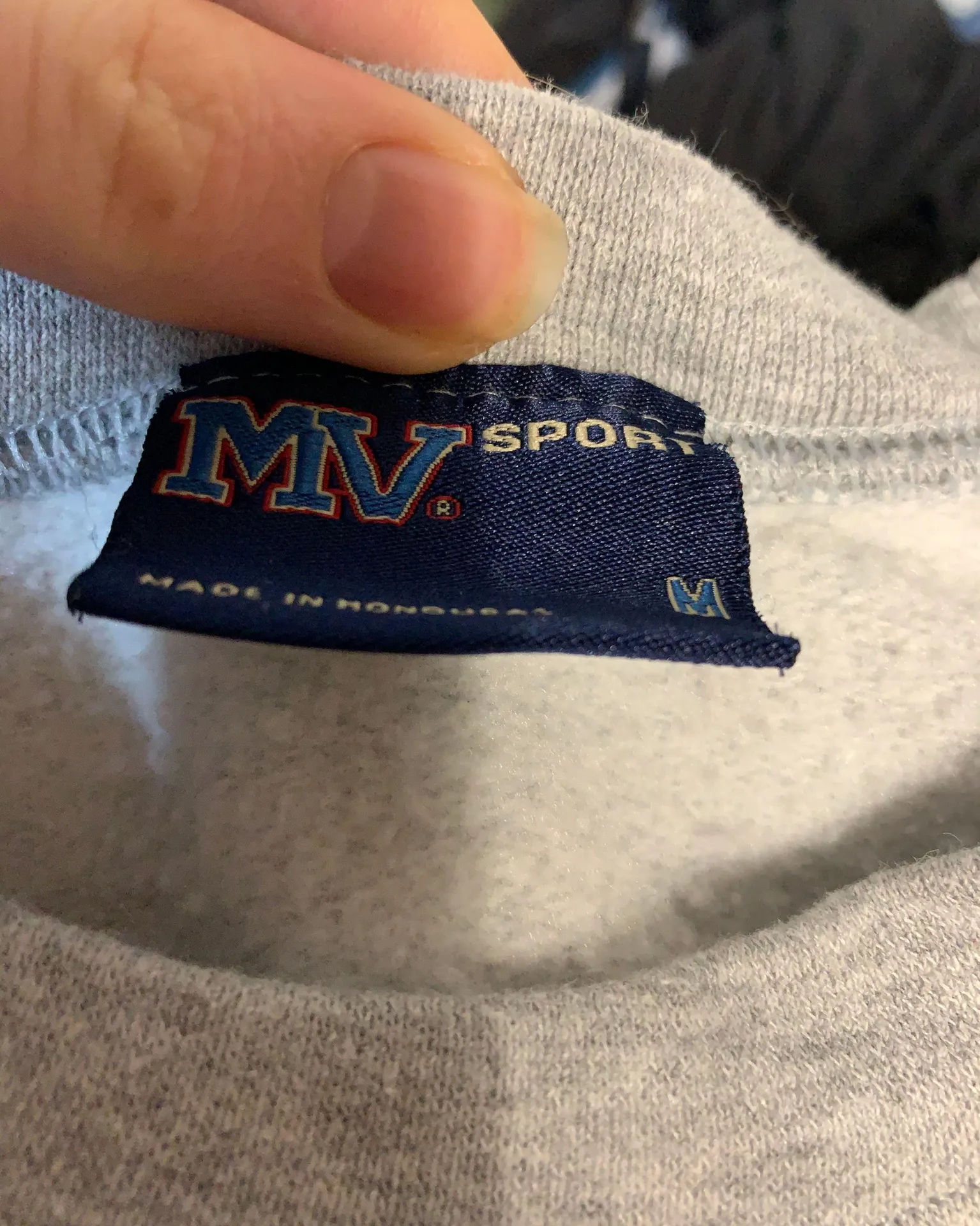 Southern Oregon University Crew Neck Size M - Image 3