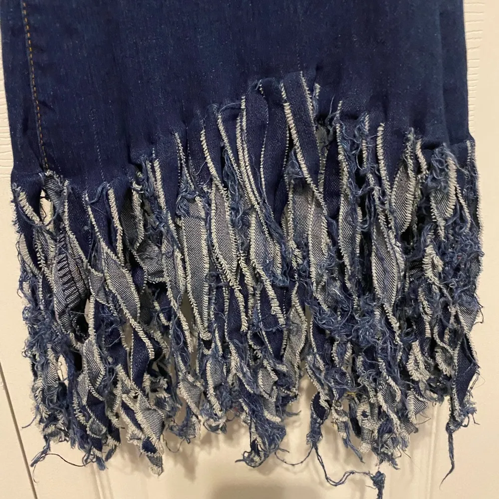 Jcjq high rise flare jeans in xl Size 31 - Image 2