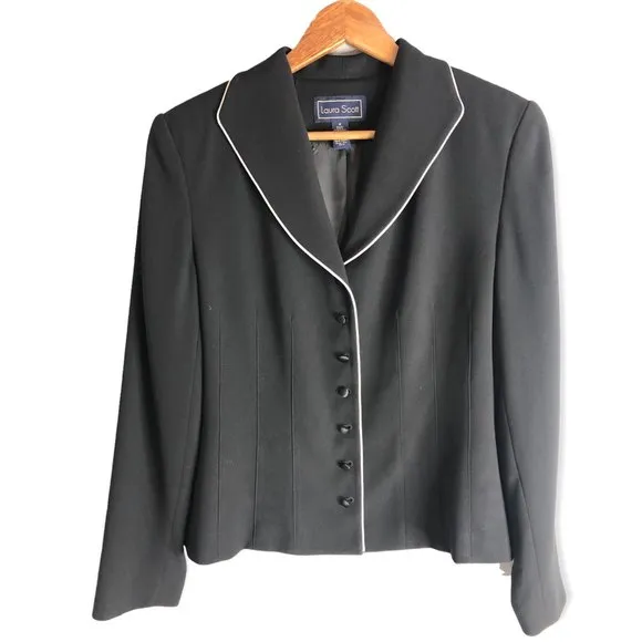 Laura Scott Vintage Black With White Lined Button Up Blazer - Image 25