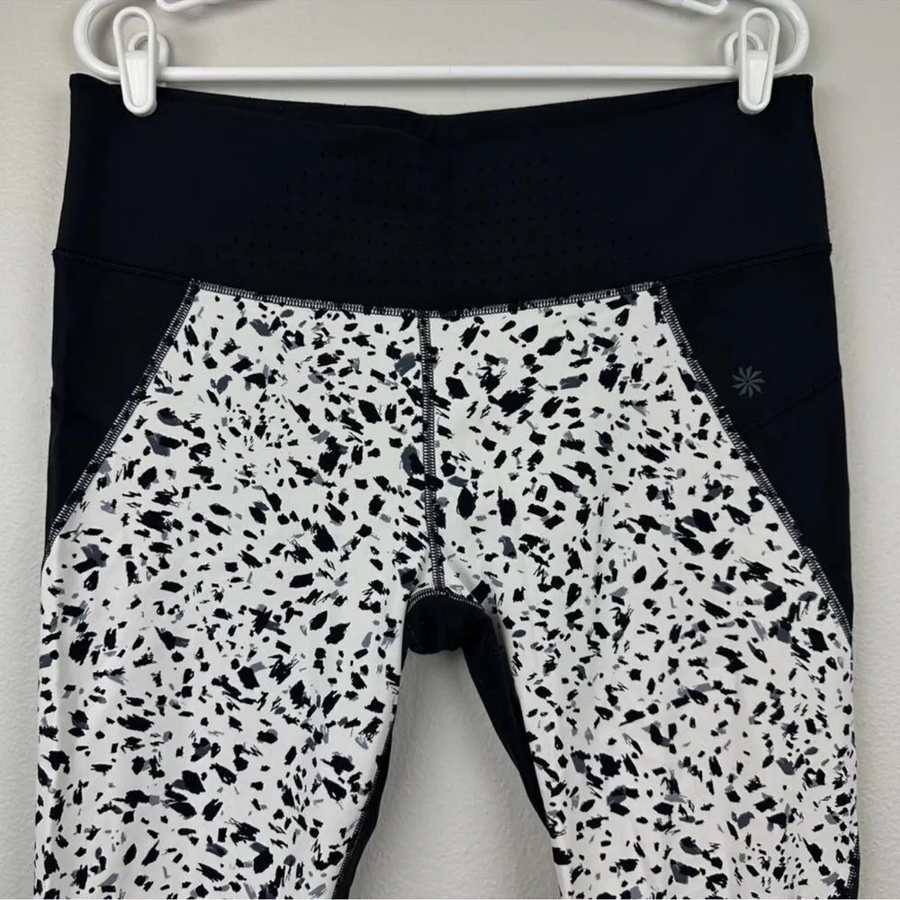 Athleta Printed Stealth TurCool Capri Leggings Size L - Image 7