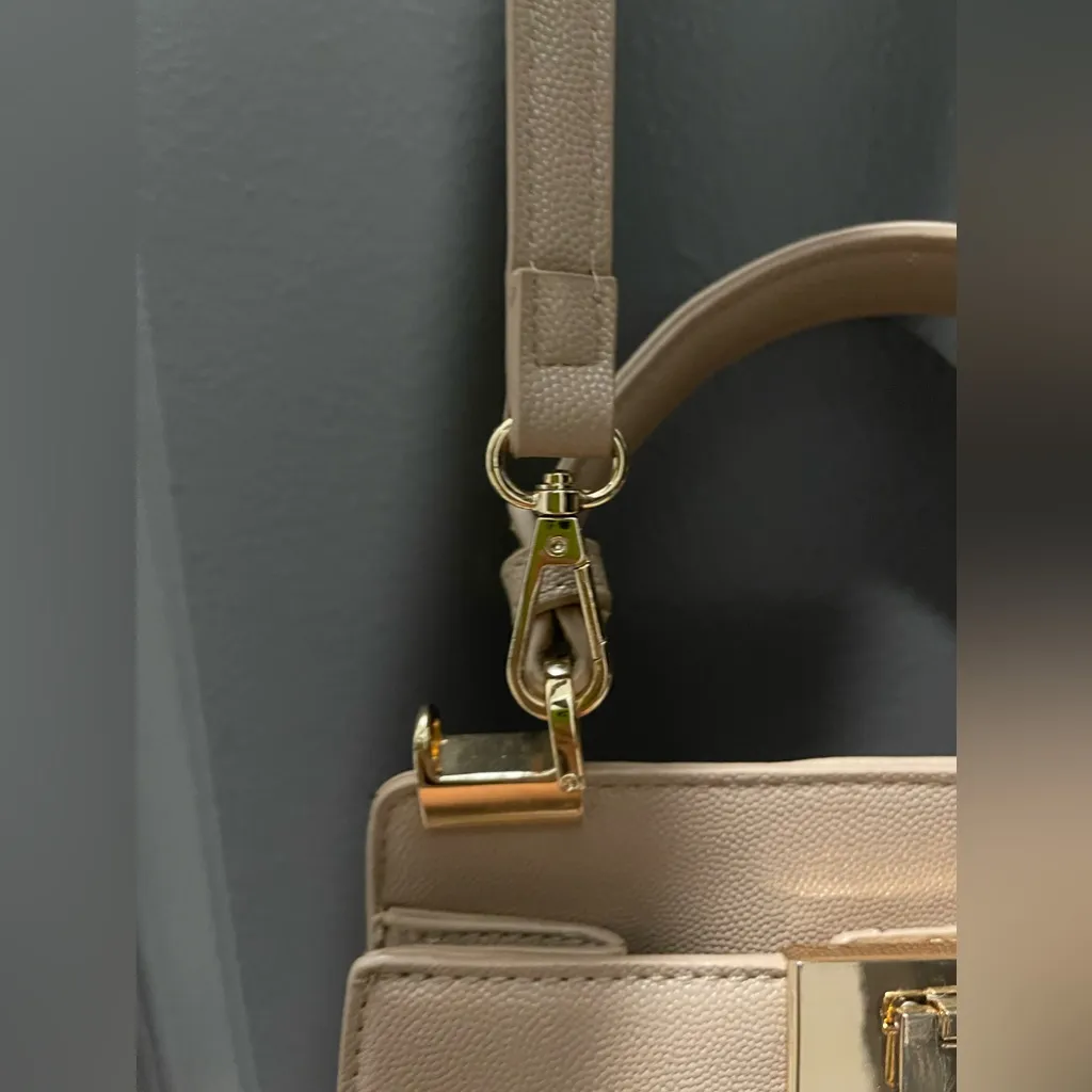 BEIGE GRAIN PU LEATHER CROSSBODY PURSE - Image 3